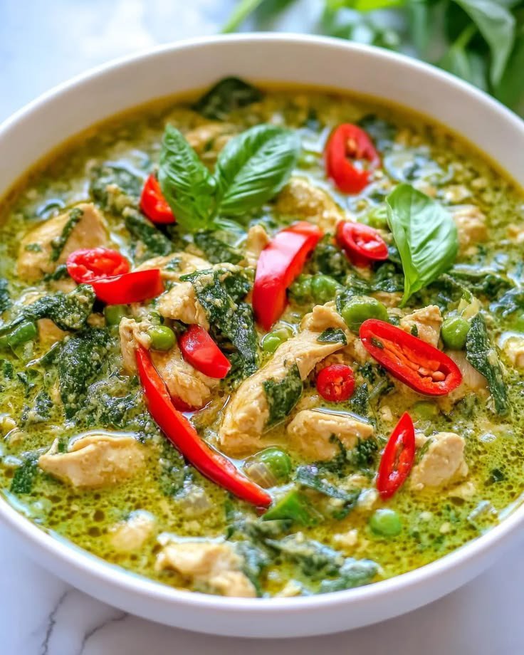 poulet ou crevettes ou boeuf curry vert lait de coco